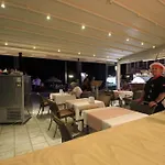 Artemis Hotell 2*