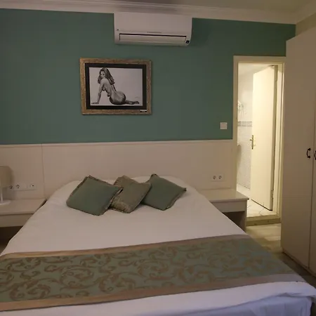 Artemis Szálloda 2*